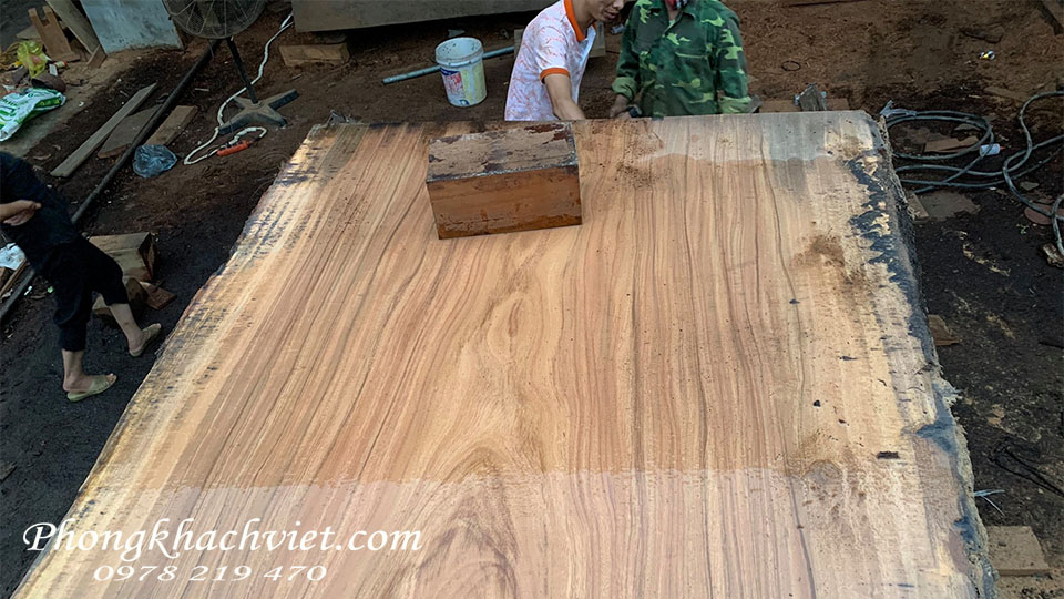Sập gỗ phòng khách VIP TPHCM giá tốt nhất giao hàng nhanh toàn quốc - Phongkhachviet